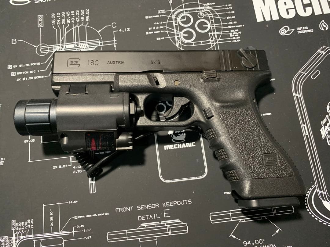 東京マルイ Glock 18Cレーザーサイト付き
