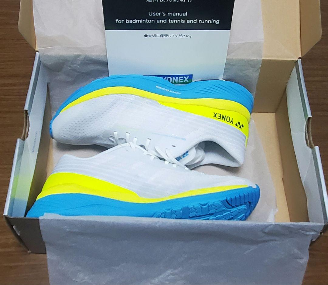 【最終値下げ】YONEX テニス・バドミントン・ランニングシューズ 24cm