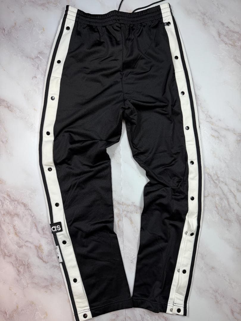 adidas Originals ADIBREAK ブラック×ホワイト M