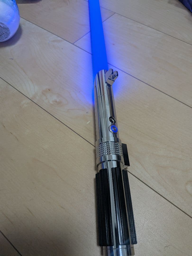 新品★ メタルライトセーバー 音 光 振動 USB充電 アナキン スターウォーズ
