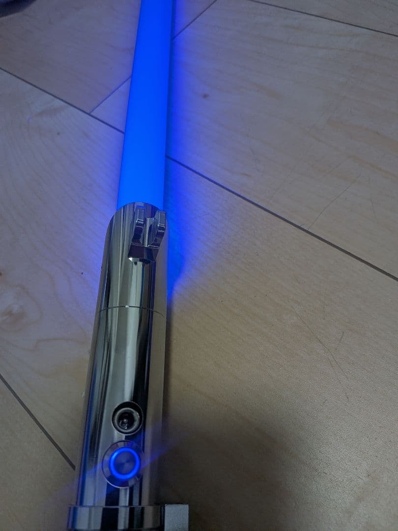 新品★ メタルライトセーバー 音 光 振動 USB充電 アナキン スターウォーズ