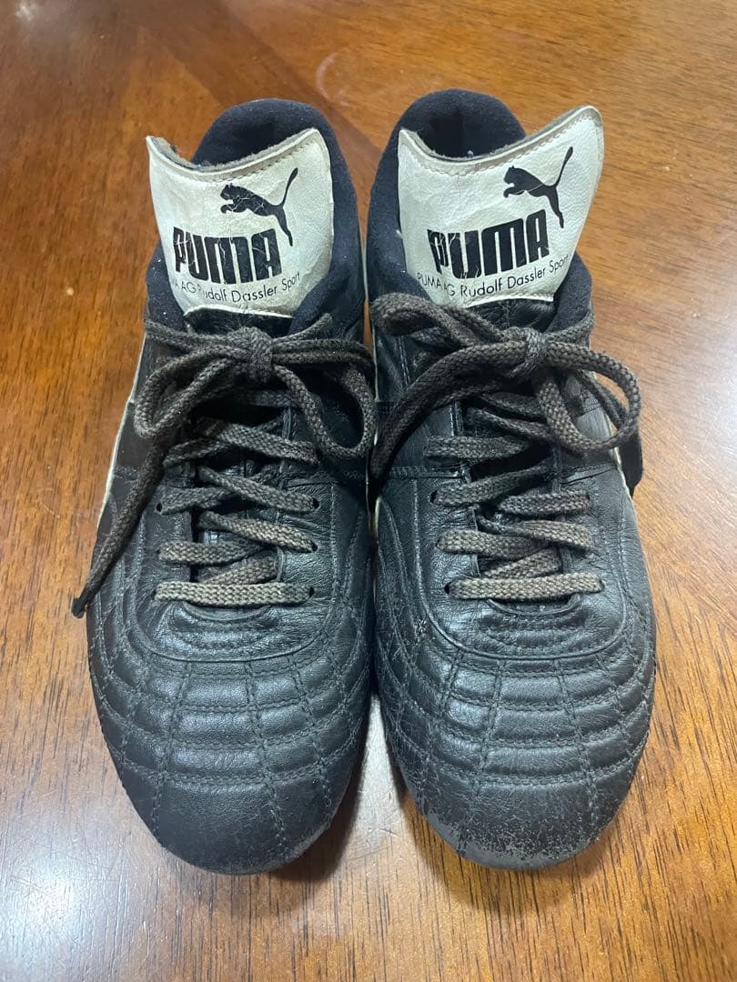 PUMA サッカーシューズ 黒
