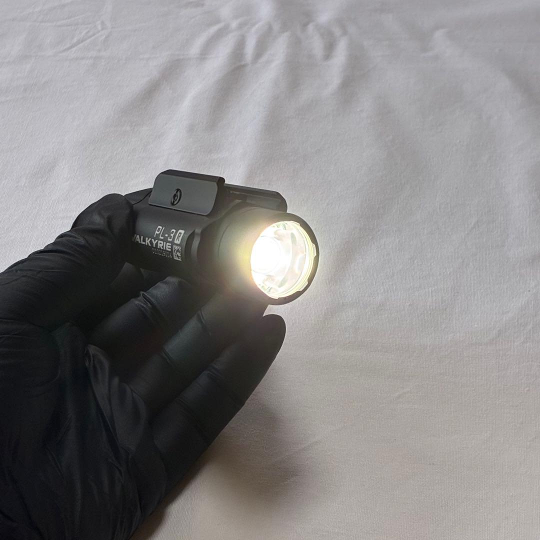 OLIGHT PL-3R VALKYRIE オーライト ウエポンライト