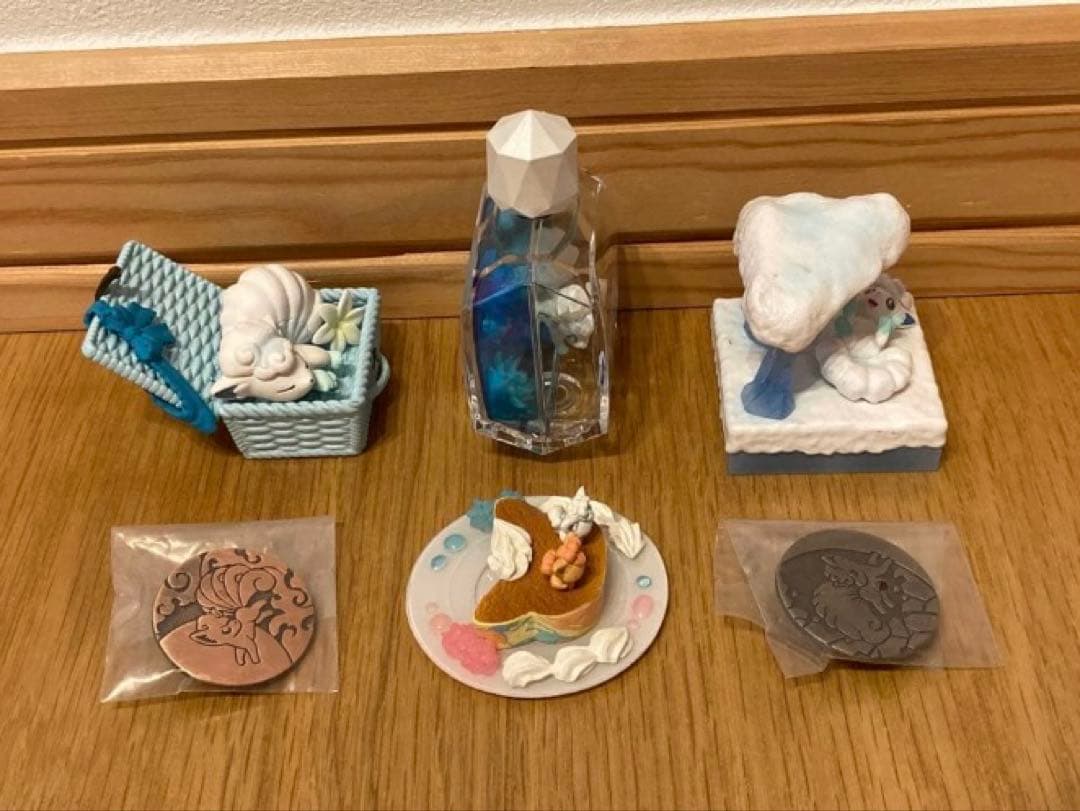 ポケモン　アローラロコン　ロコン　フィギュア　ピンズ　まとめ
