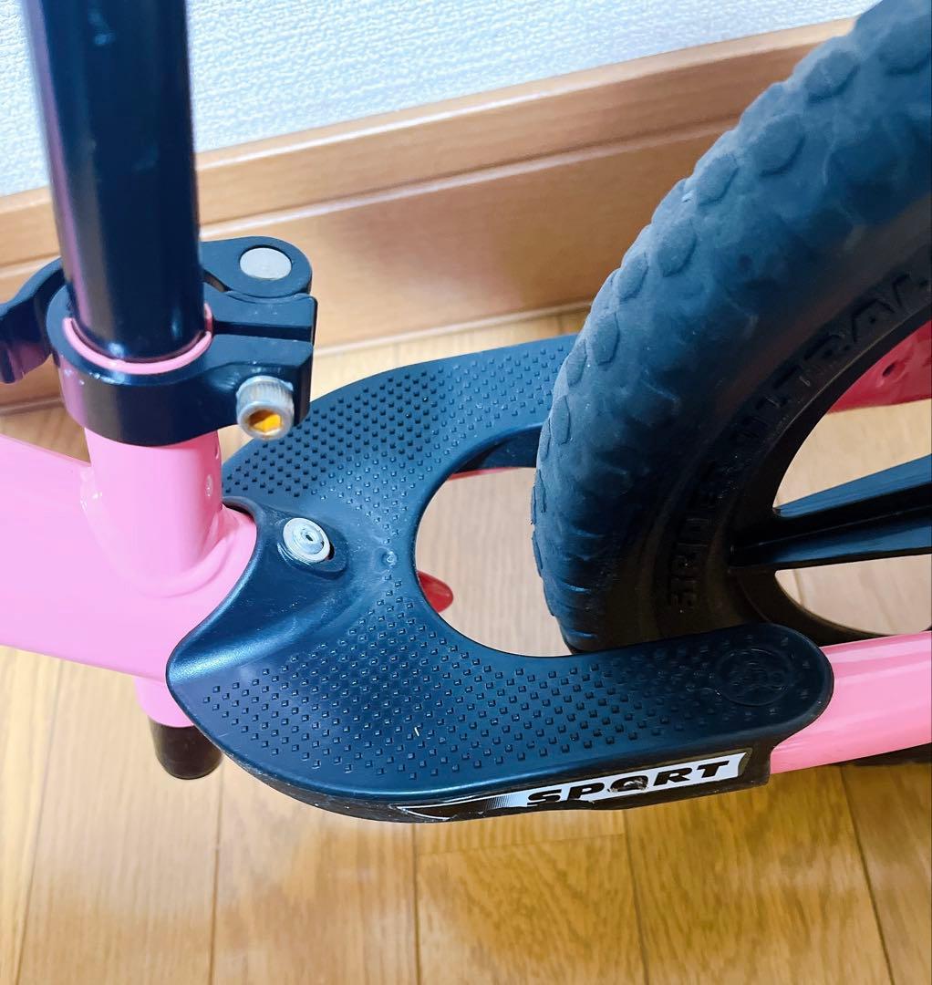 美品 新型 STRIDER ストライダー スポーツ SPORTS ピンク