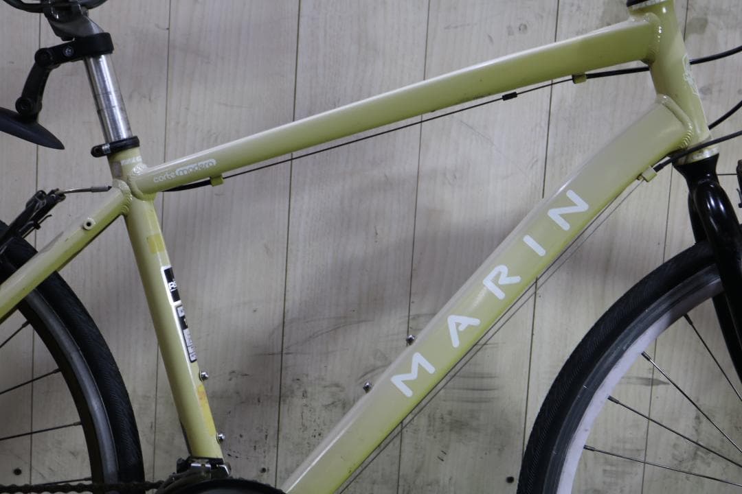 マリンCORTE MADERA 700C アルミ シマノ24速430mm クロス
