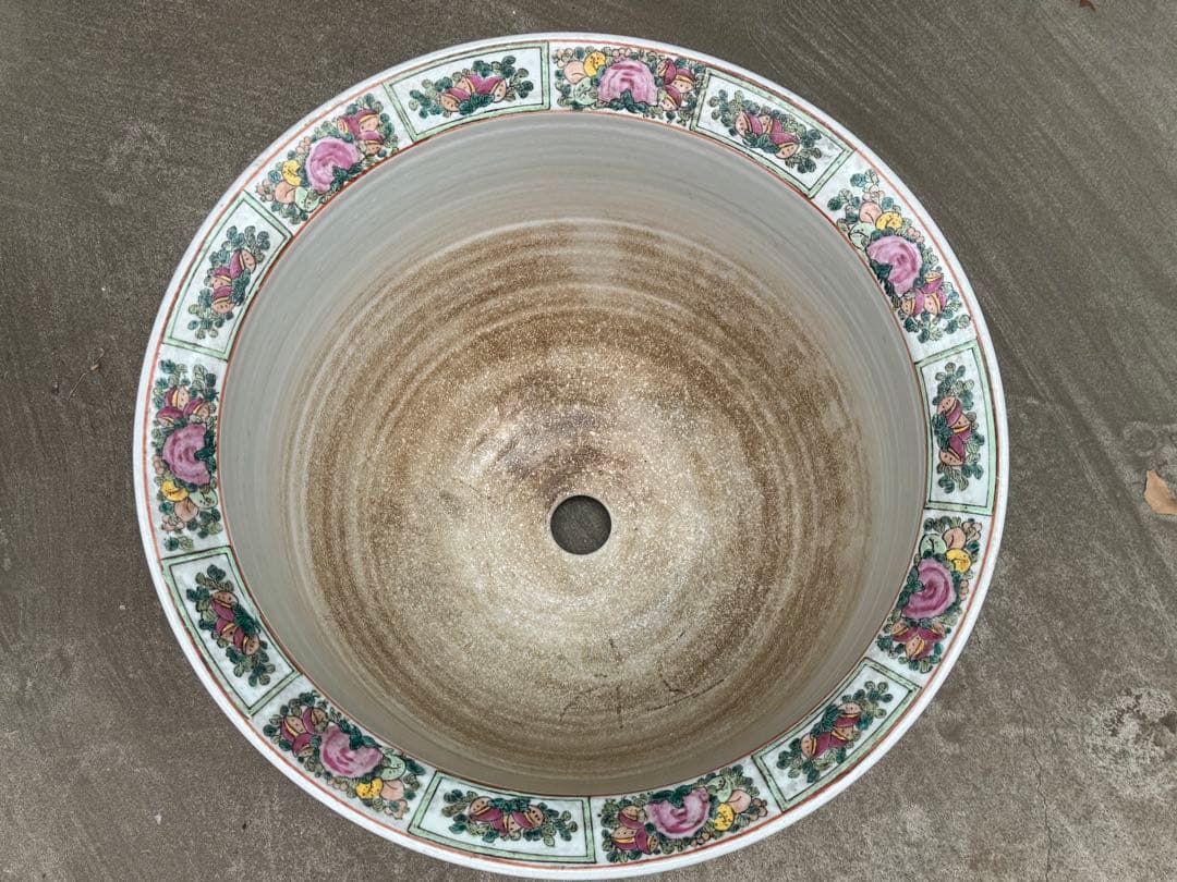 中国　粉彩　人物圖　鉢　高さ約33.5cm 大清乾隆年製銘　送料込み269325