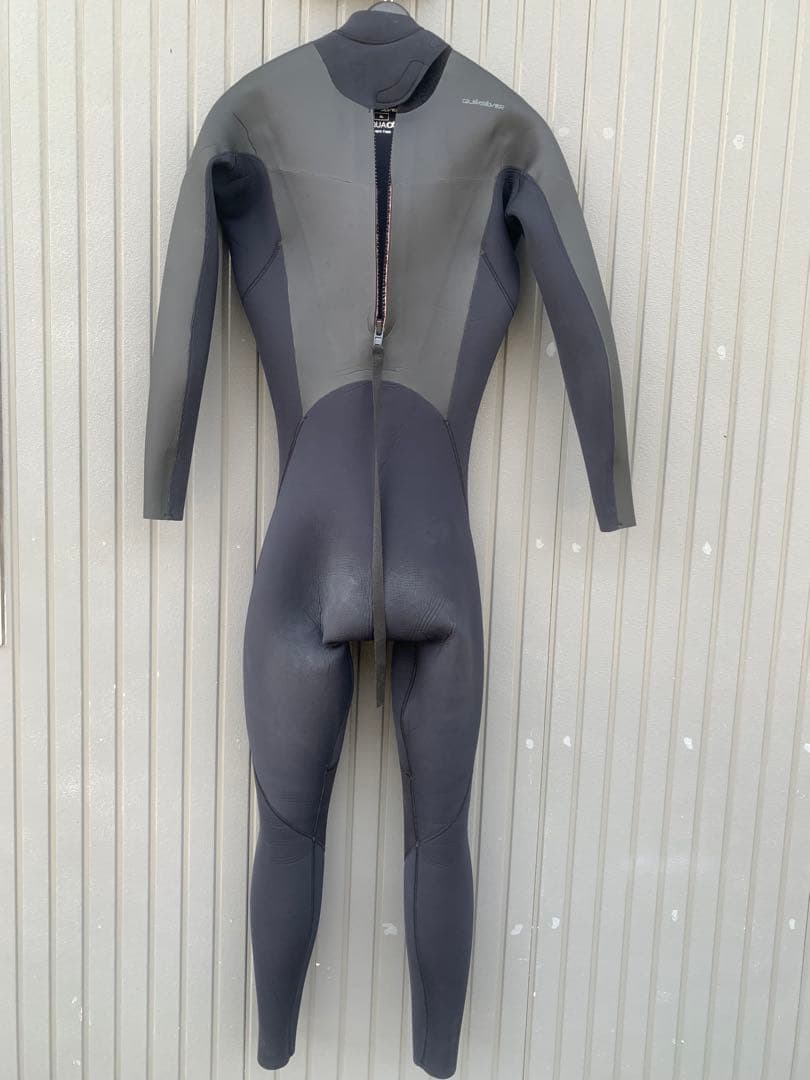 Quiksilver メンズ　XLフルスーツ グレー/ブラック