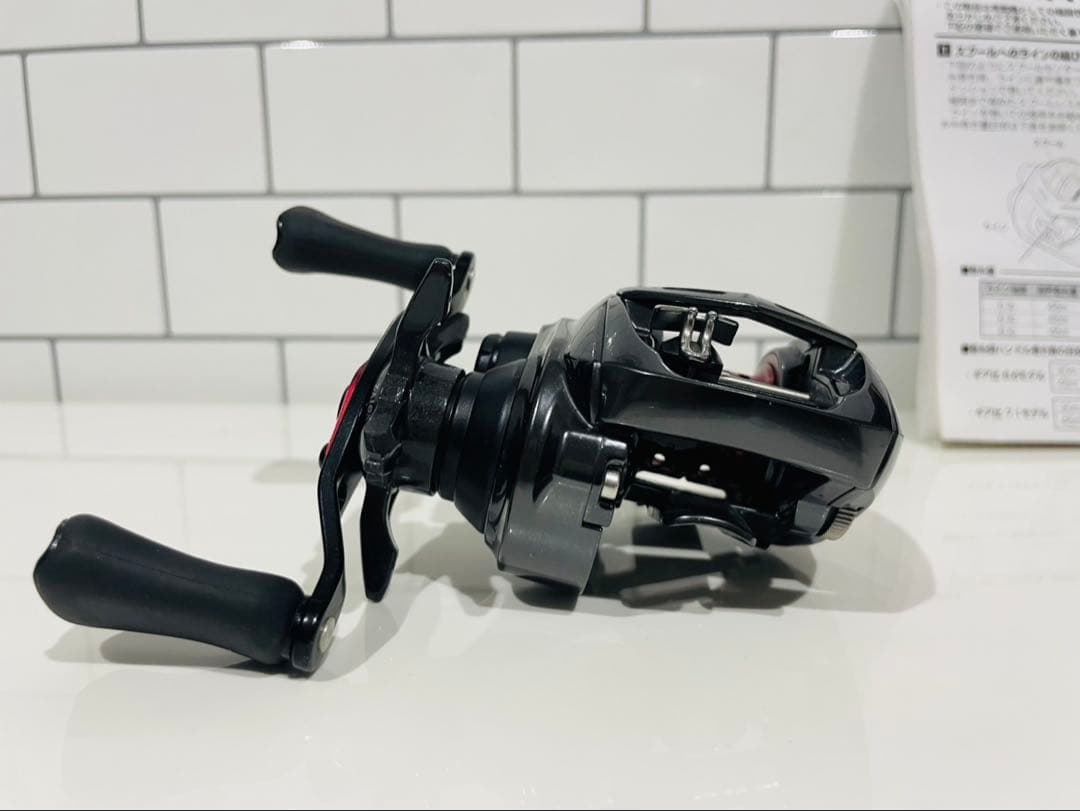 ベイトフィネス20アルファスAIR 7.1 ノブ付き　トラウトX NT48UL