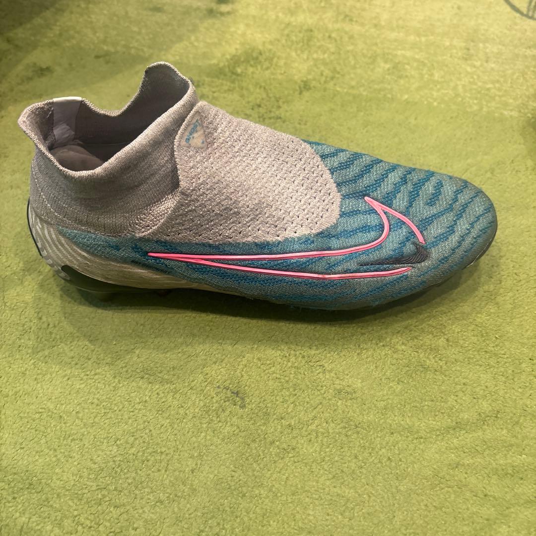 NIKEサッカースパイク　ファントムgx 26cm 紐無し 状態良