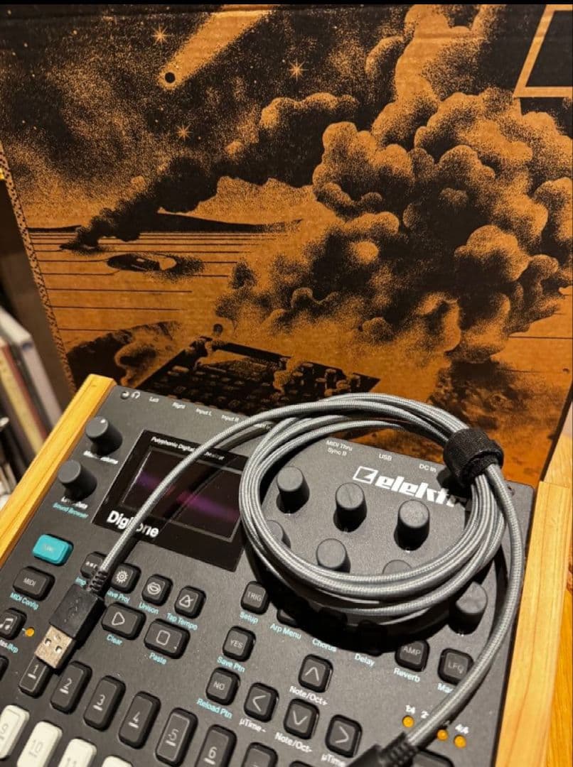 ✨️FM名機 Elektron Digitone ポリシンセサイザー 動作良好