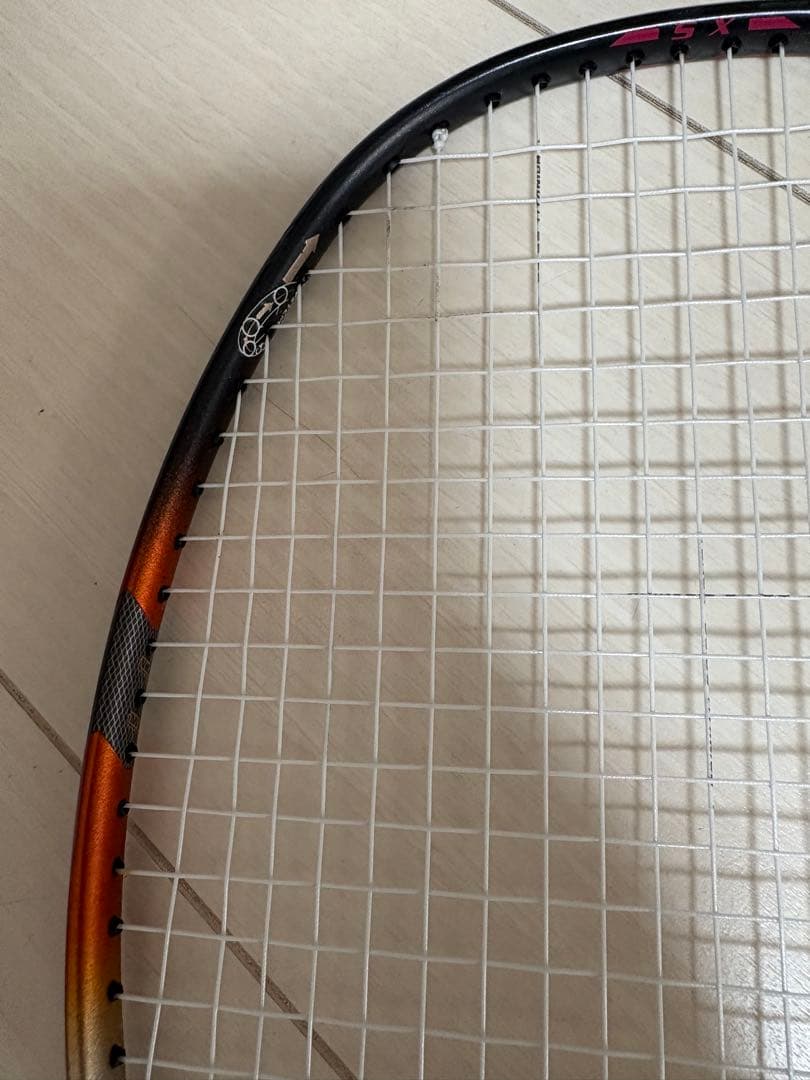 バドミントンラケット　YONEX ISOMETRIC SWING POWER