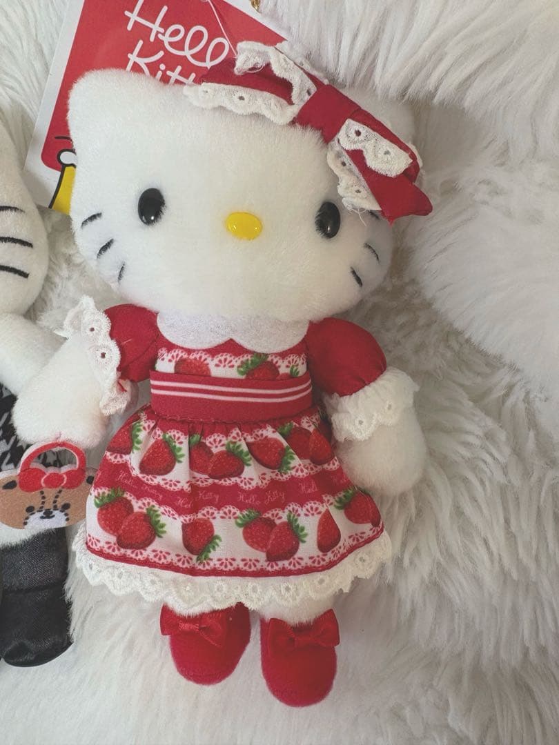 【ハローキティ】展限定 サンリオ キティちゃん ぬいぐるみキーホルダー2体セット