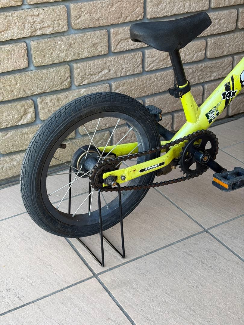 STRIDER ストライダー 14x LIME YELLOWライムイエロー