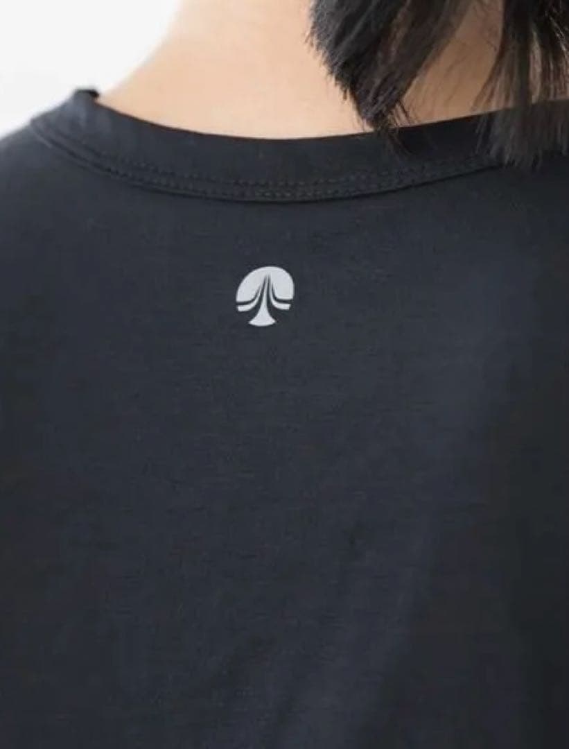 Lサイズ　SUKALA　カップ付きTシャツ　黒　ブラック　ラバ　ヨガウェア
