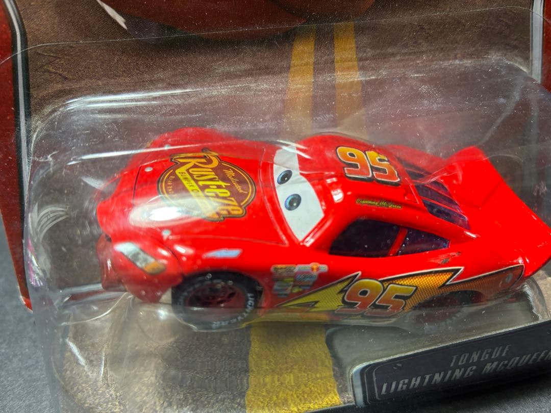 舌 ベロ　ジャンプ　マックィーン マックイーン カーズ ミニカー