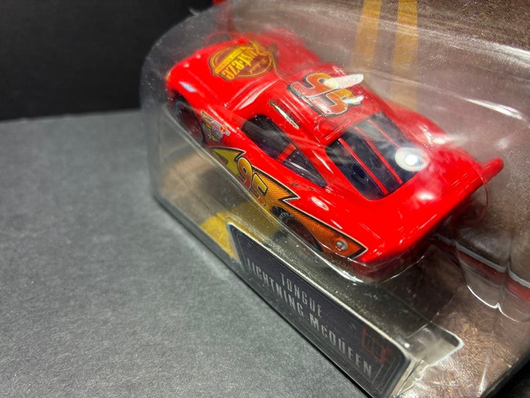 舌 ベロ　ジャンプ　マックィーン マックイーン カーズ ミニカー
