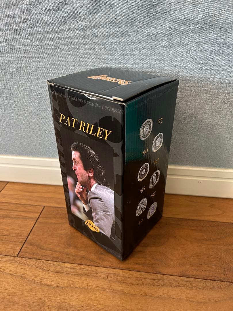NBA ロサンゼルス レイカーズ Pat Riley ボブルヘッド 来場者限定
