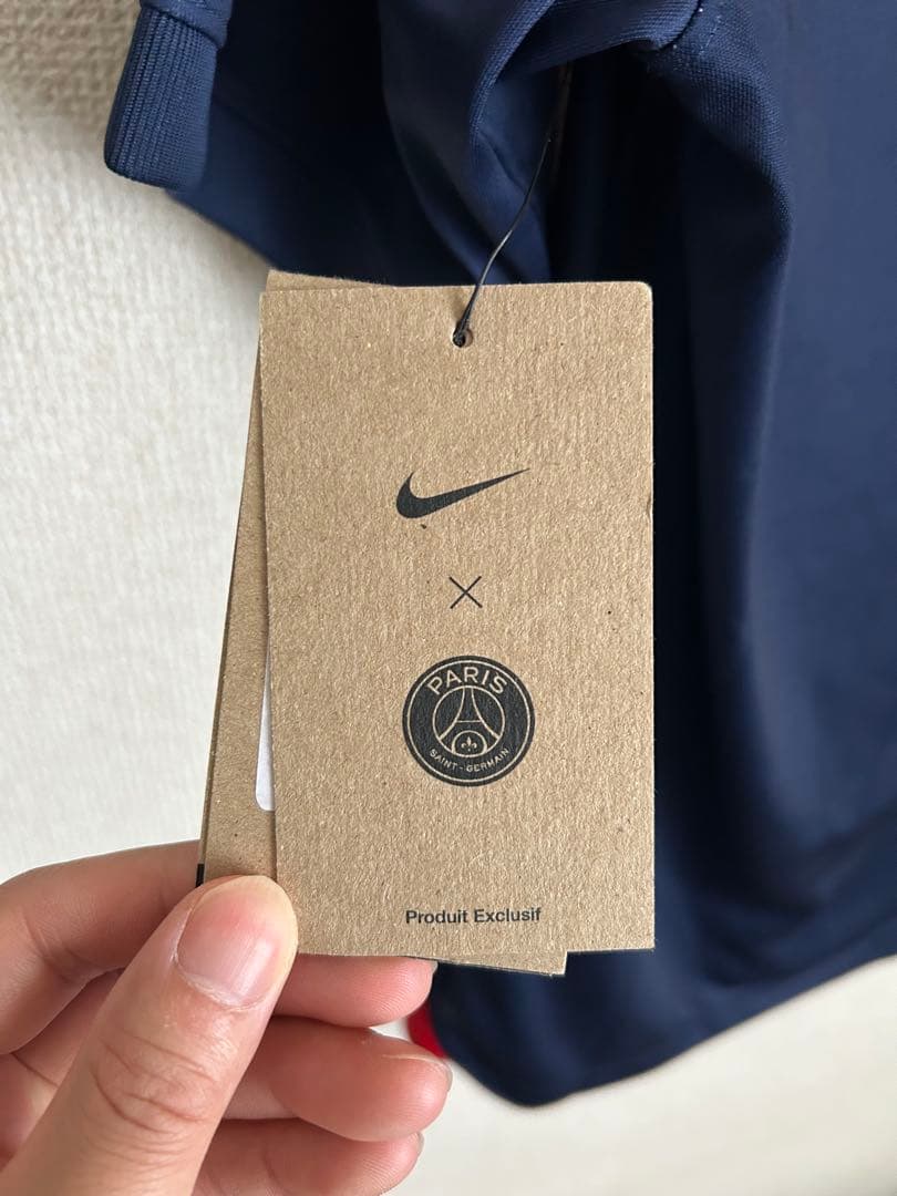 パリサンジェルマンNike シャツ Mサイズ　フランス