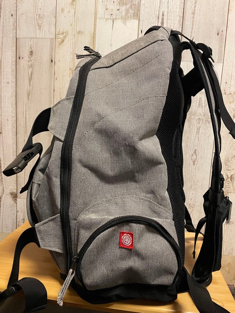 美品ELEMENTエレメントリュック