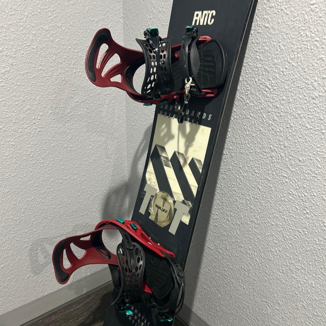 スノーボードビィンディングセット FNTC TNT / FLUX DS