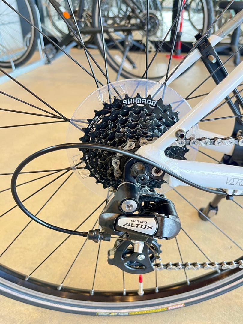 FELT VERZA SPEED 50 2023年モデル ホワイト クロスバイク