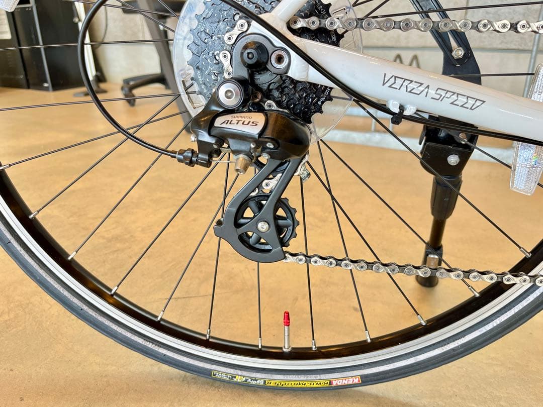 FELT VERZA SPEED 50 2023年モデル ホワイト クロスバイク