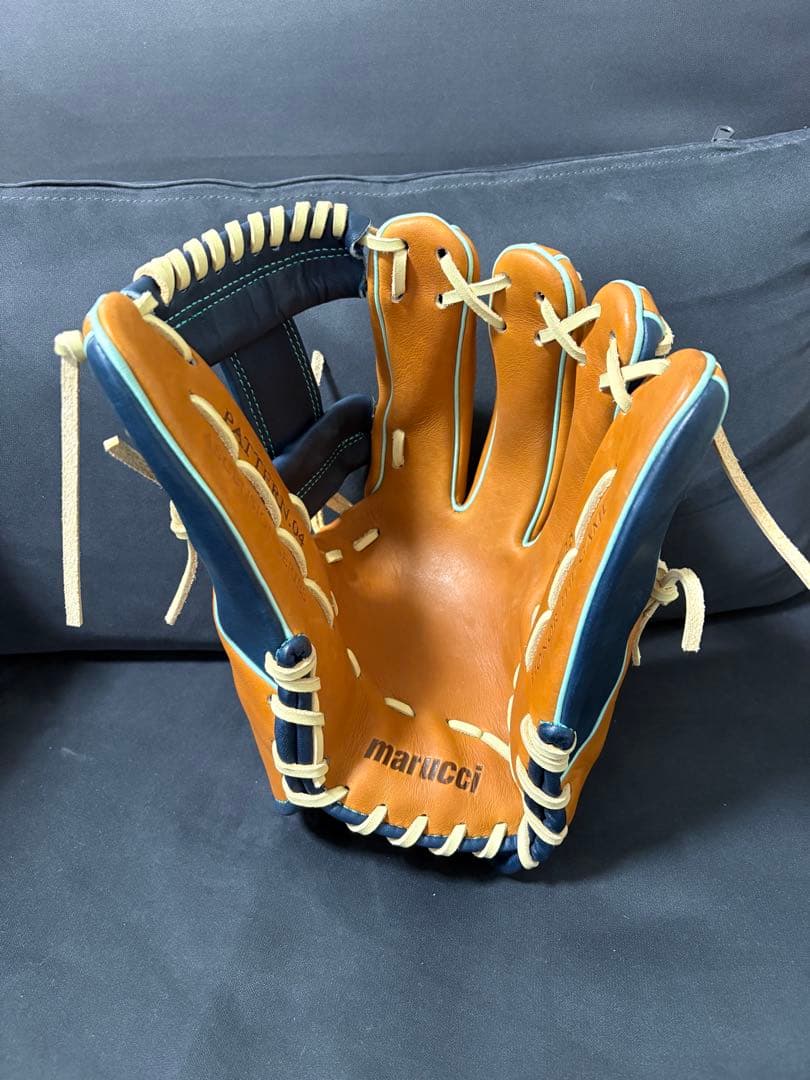 【日本未発売】marucci 米国オーダー　硬式グローブ 茶色/青