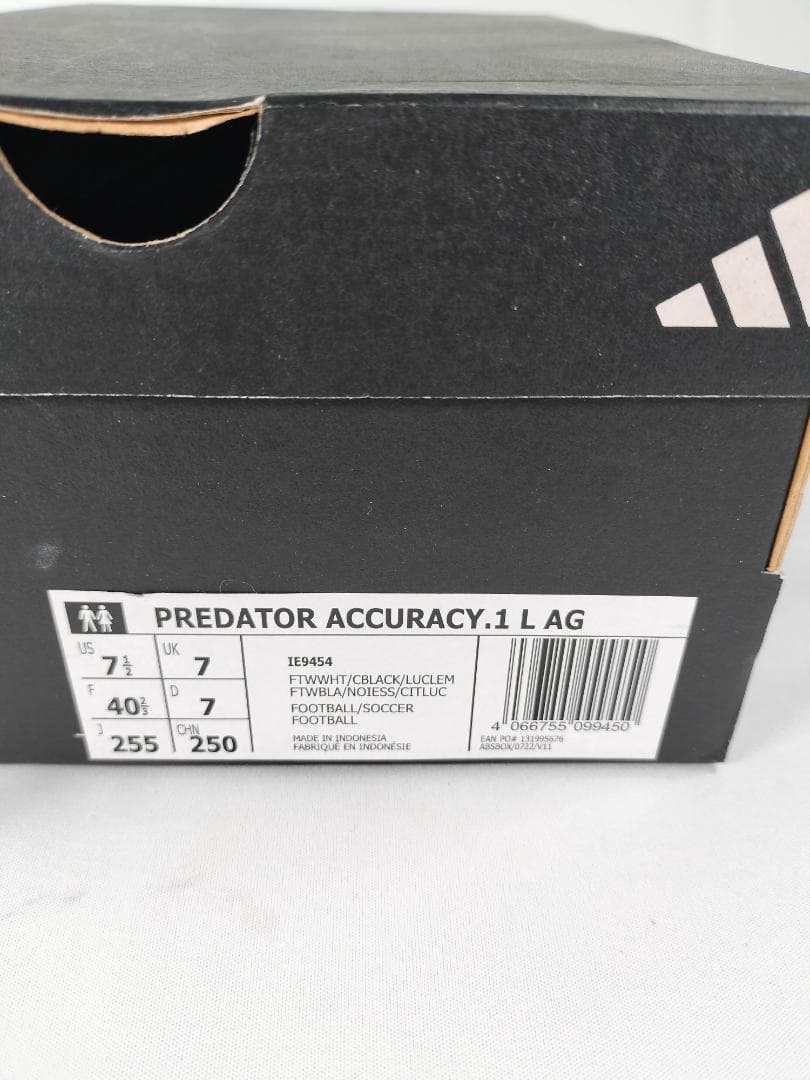 未使用 アディダス Predator Accuracy.1 L AG 25.5㎝