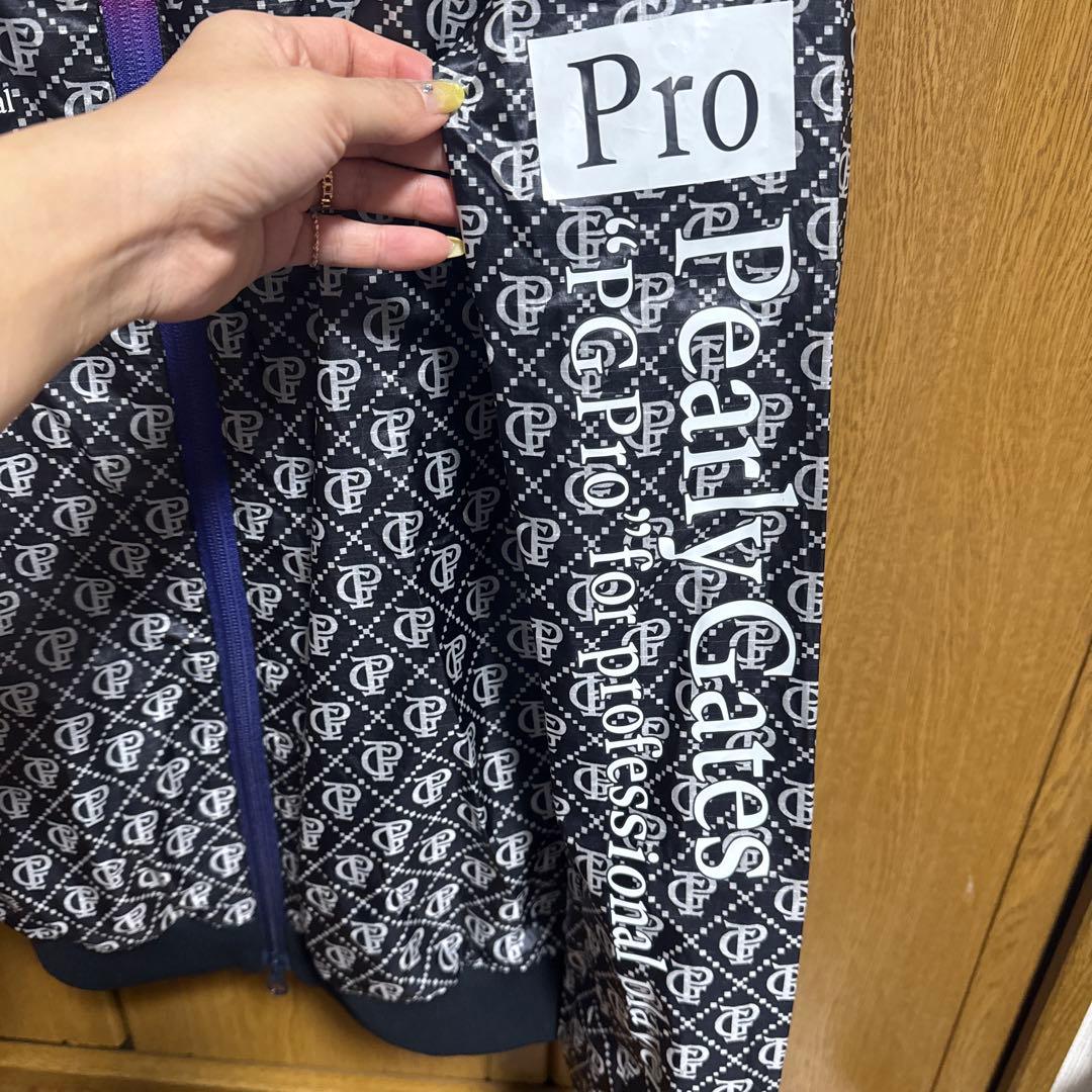 お値下げ　これからの季節にPearly Gates プロフェッショナルジャケット