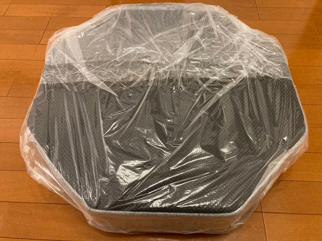 【未使用品】ジムテリア　シェイプエイト　ナチュラルベージュ