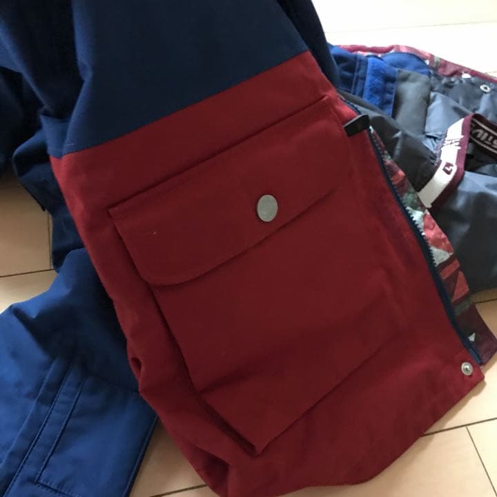新品未使用タグ付き•スリム型、スキー、スノボウェア M