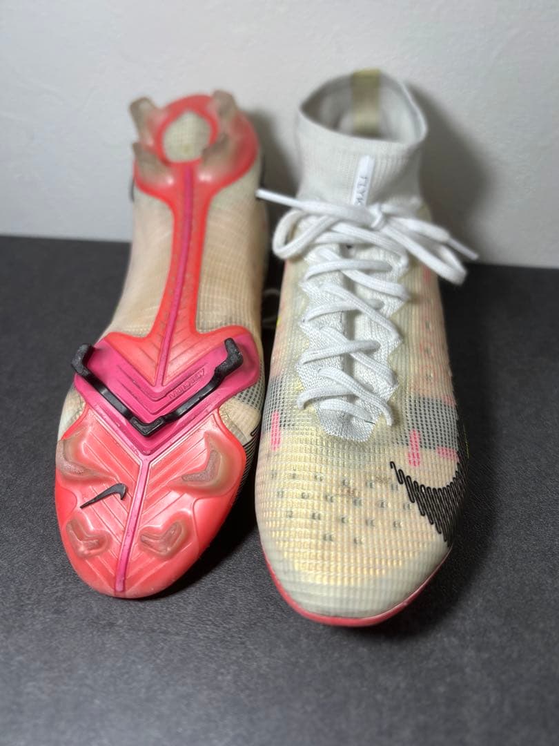 【本日限定価格】Nike マーキュリアルヴェイパー14 FG