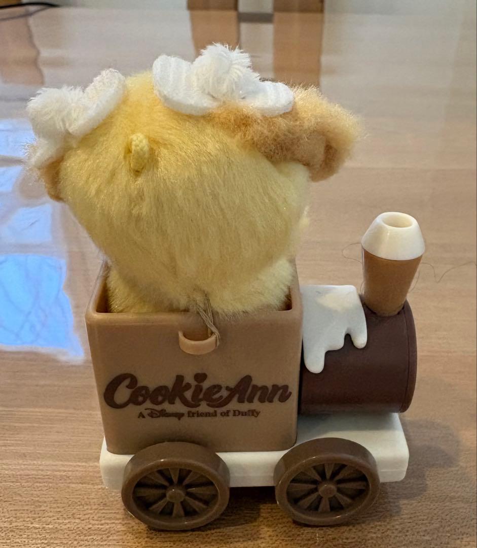 ダッフィー&フレンズ　列車型ぬいぐるみ 6体セット