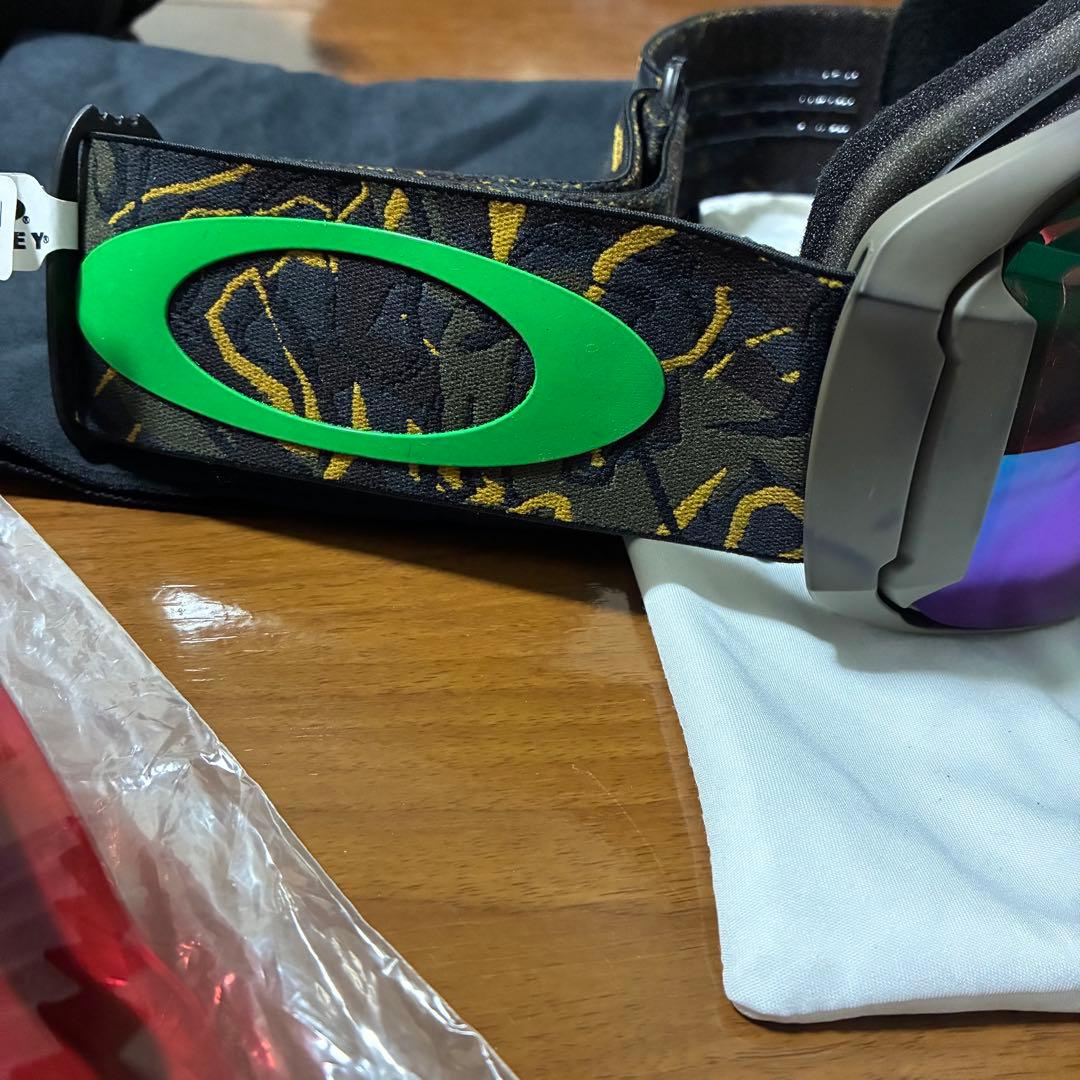 【極美品】 OAKLEY ゴーグル XL プリズムレンズ　フライトデッキ