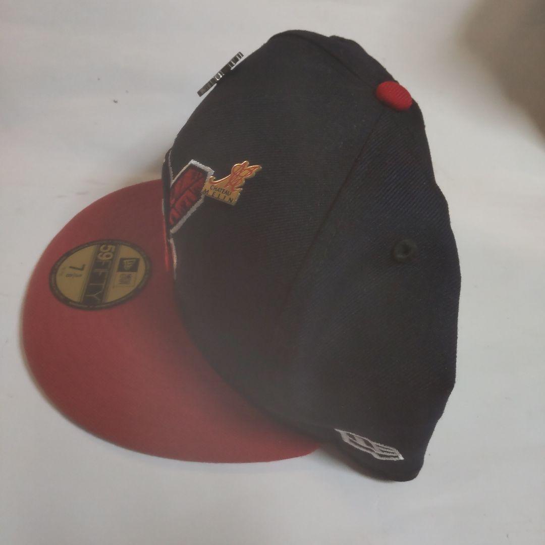 ニューエラ、インディアンズ59FIFTY 刺繍ロゴ キャップ 黒/赤 7 3/8