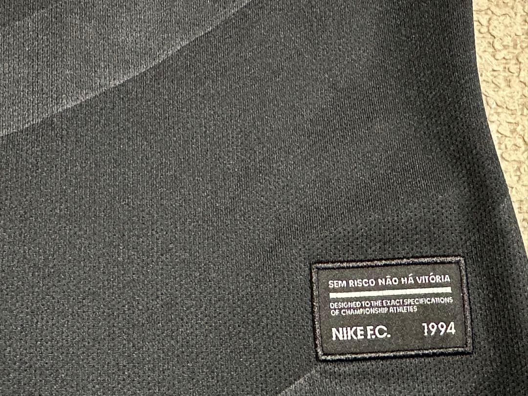 Nike F.C. ブラック　プラクティスシャツ　美品