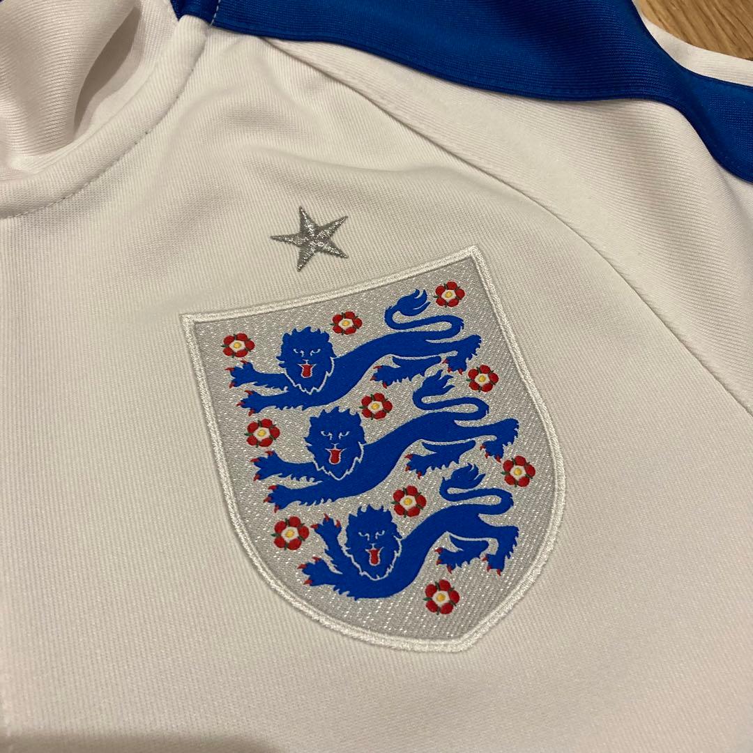 イングランド　サッカー　ジャージ　Sサイズ