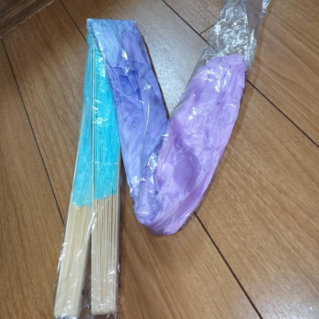 【新品】両手！シルク100％ ビッグフラッターファンベール★パステルカラー