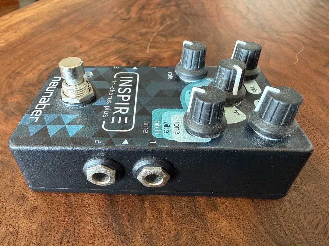 ギター neunaber INSPIR tri-chorus plus