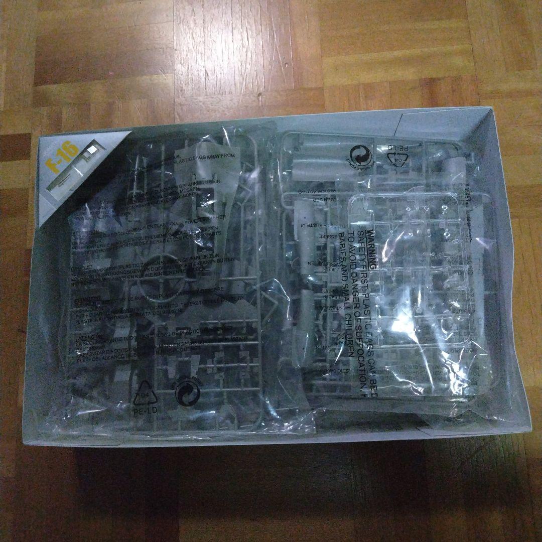 ❪訳有りオマケ付き❫キネティックKinetic F-16I SUFA 1/48