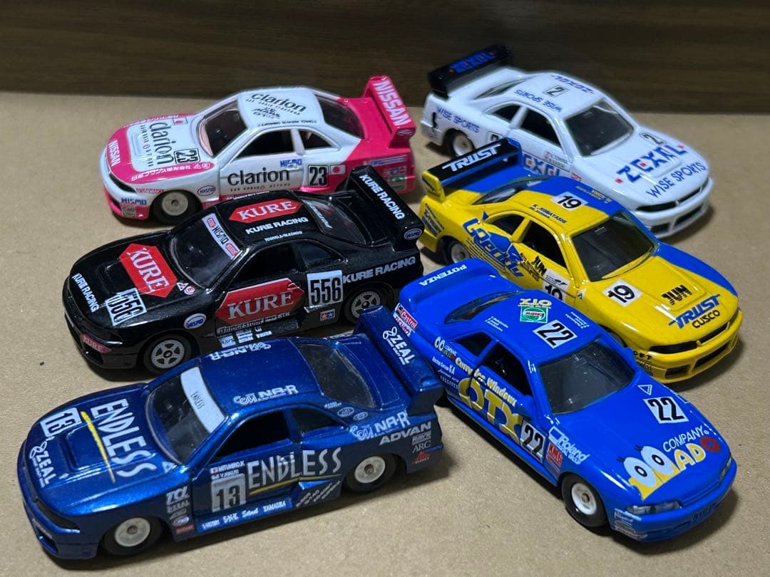 トミカ アイアイアド特注 ニッサン スカイラインGT-R レーシング 6台セット