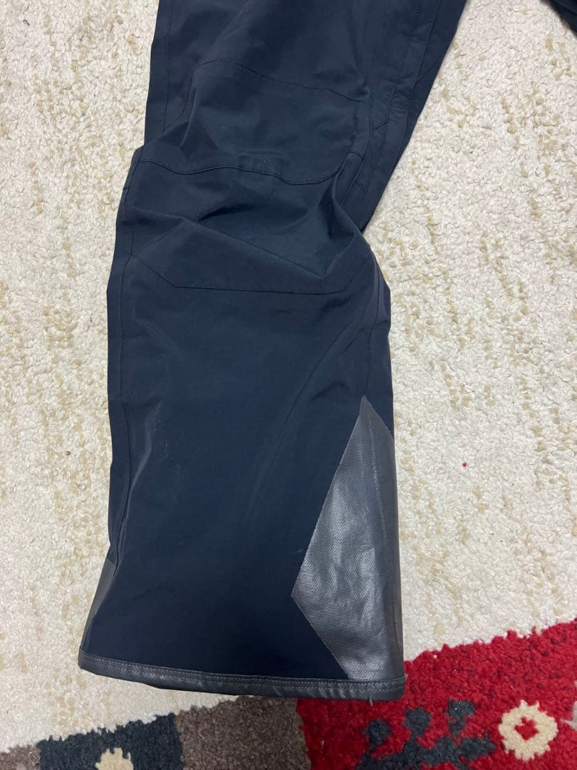 AYLLSvolcom rain gore-tex ボルコム　ビブ　パンツ