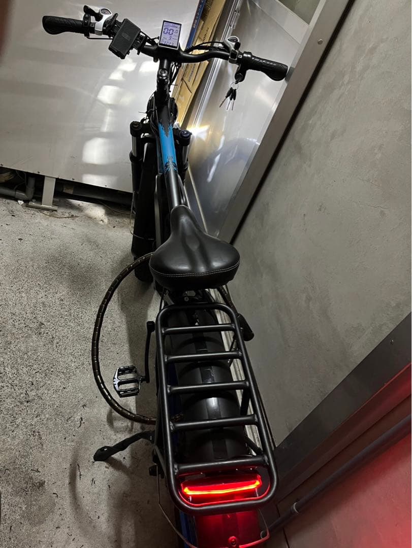 ハイスペック/電動バイク/モーター1000w×2/大容量バッテリー×2
