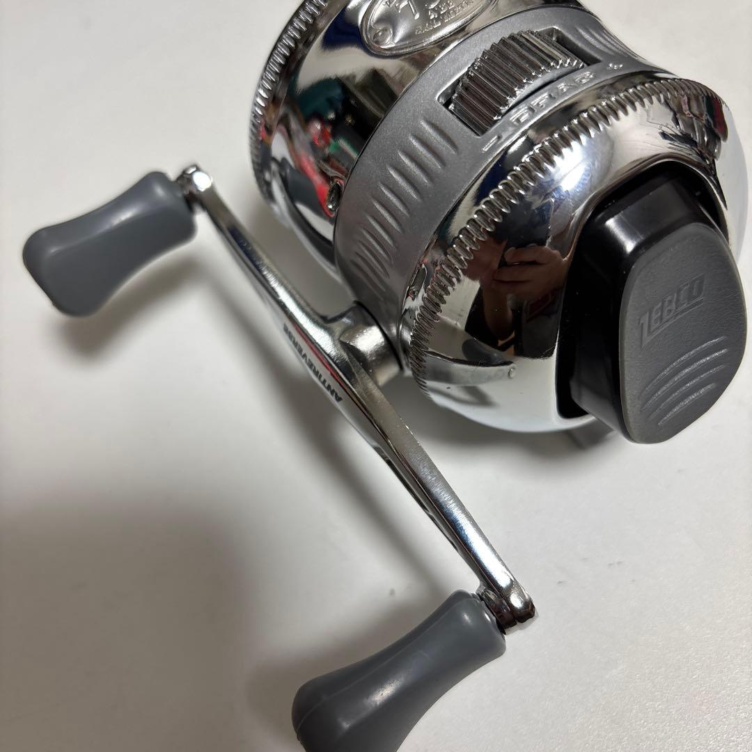 ZEBCO733ジャンク品☆