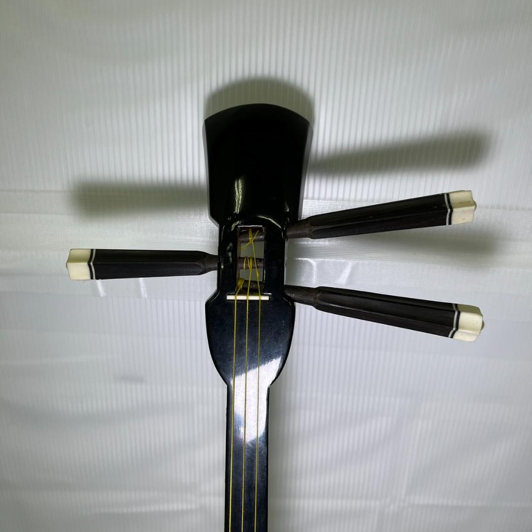 さ*わ様 【中古】三味線 本体 沖縄三線 人工皮張り 和楽器 琉球 弦楽器