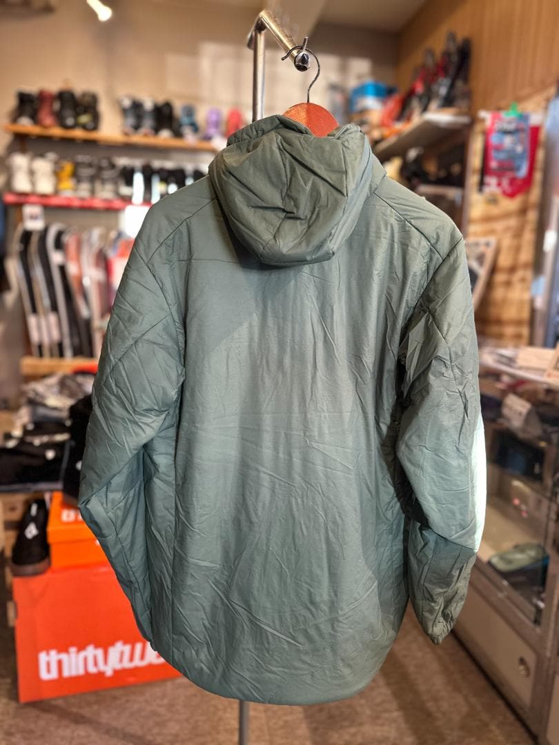 プリズム　P.RHYTHM　INSULATION JACKET スノー　展示品
