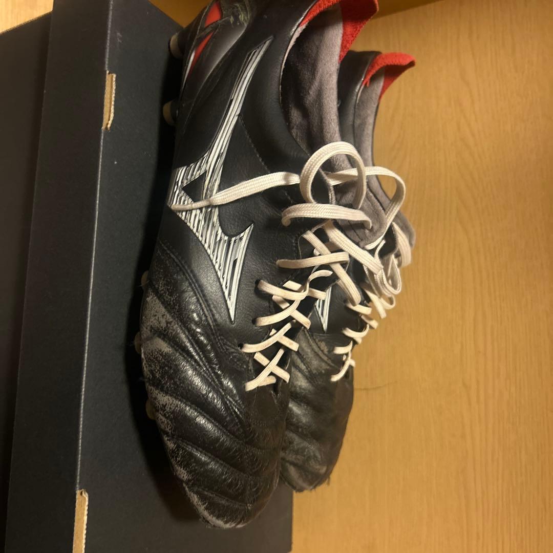 Mizuno サッカーシューズ ブラック/レッド