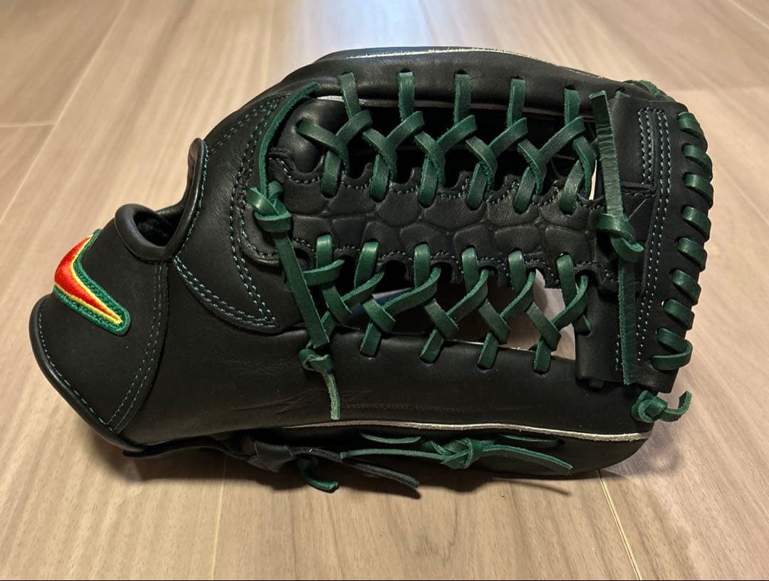 【新品未使用】NIKE AKI SIGNATURE MODEL ナイキ 野球