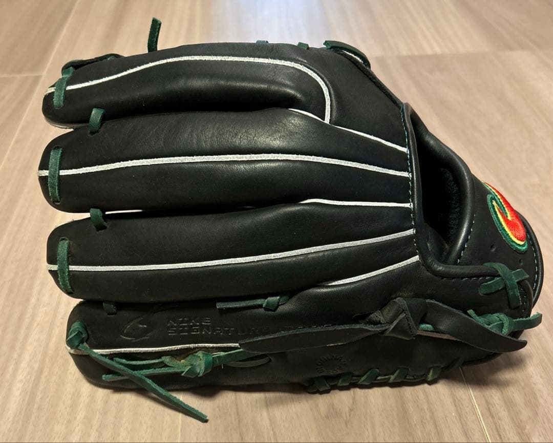 【新品未使用】NIKE AKI SIGNATURE MODEL ナイキ 野球